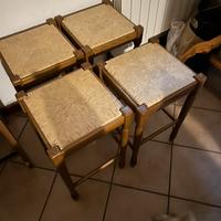 Sgabelli alti noce chiaro e seduta in paglia