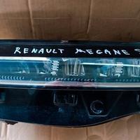 Faro anteriore sinistro Renault Megane