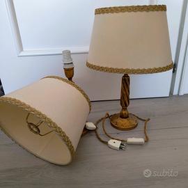 Coppia di abat-jour classiche