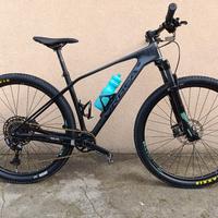 mtb orbea in carbonio