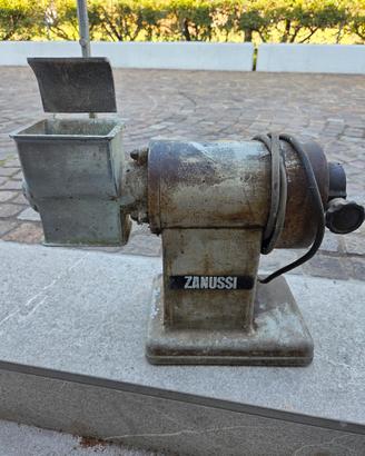 grattugia elettrica Zanussi