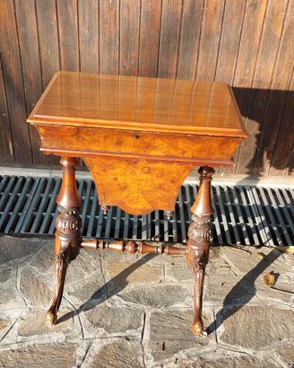 antico tavolino vittoriano del 800 