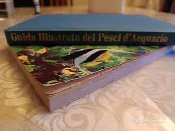 2 libri acquario e pesci.