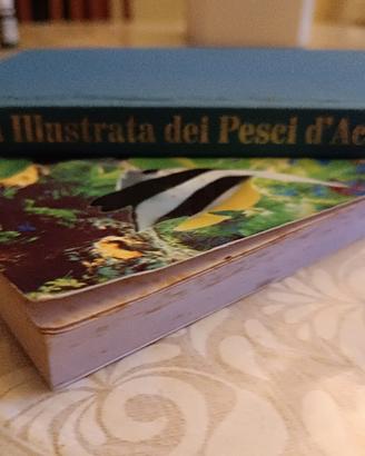 2 libri acquario e pesci.