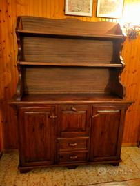 Mobile madia in legno massiccio