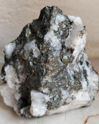 Calcopirite in quarzite