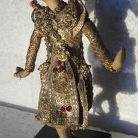 Statua asiatica in pannolenci panno /195