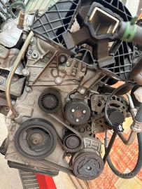 MOTORE  Dacia H4B B4 E CAMBIO COMPLETO TCe 0.9 GPL