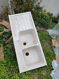 lavandino cucina ceramica