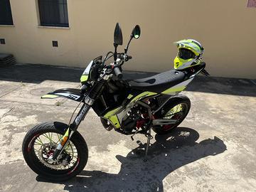 Moto Fantic 50 Motard