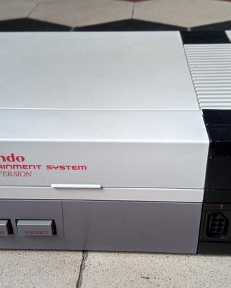 Nintendo NES 1985 Mattel 8bit + 5 giochi