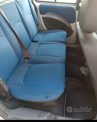 tappezzeria posteriore fiat doblo 1serie