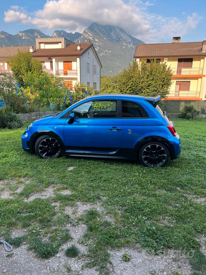 Abarth 695