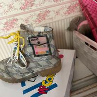 Calosce, Scarpe Liu Jo Me contro te