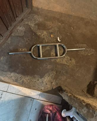 Attrezzo tricipite e bicipite