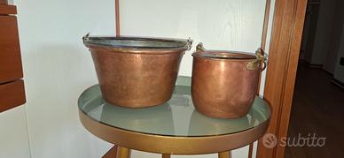 Set 2 secchi antichi in rame martellato