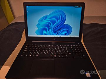 Laptop Dell Latitude 3590 - Buone condizioni
