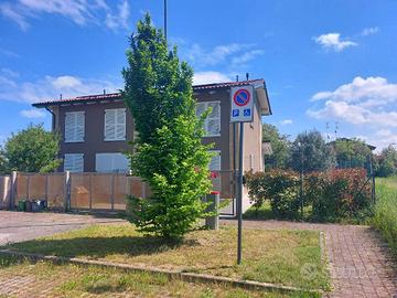 Villa di 120 m² con 4 locali e box auto a Sorbolo 