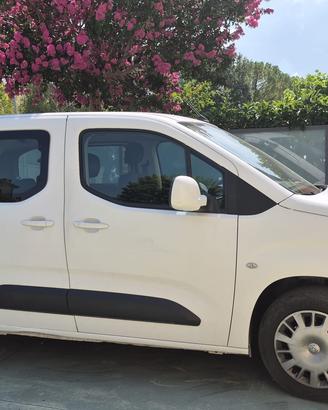 AUTOCARRO OPEL COMBO EURO 6
