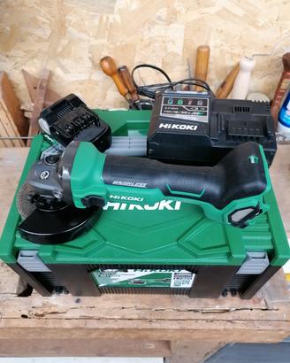 HIKOKI 36V MULTIVOLT SMERIGLIATRICE