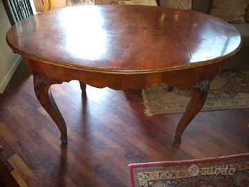 SPLENDIDO TAVOLO CHIPPENDALE