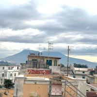 Via carlo de marco- villa trifamiliare