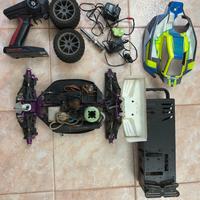 Buggy a motore RC 1:8