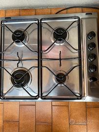 Lavello e piano cottura e dosatore acqua