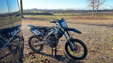 Suzuki RM 250 - 2015