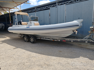 Gommone 7 metri mv700