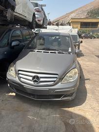 Ricambi mercedes classe B