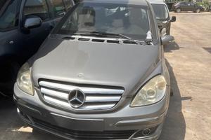 Ricambi mercedes classe B