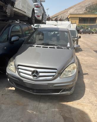 Ricambi mercedes classe B