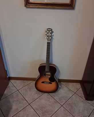 CHITARRA ACUSTICA