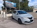 lancia-ypsilon-1-2-allestimento-mya