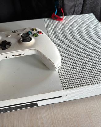 Xbox One S