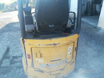 Miniescavatore komatsu PC 16