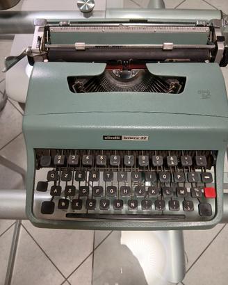 OLIVETTI Lettera 32