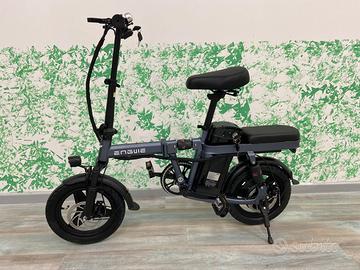 ENGWE MINI E BIKE-NUOVO