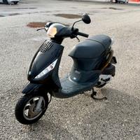 Piaggio zip 50 guidabile 14 anni omologato 2 posti