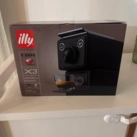 Macchinetta del caffé Illy x-3 caps