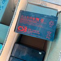 Batteria usata AGM ermetica al piombo 12V