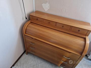 Tromò/scrittoio in legno con serrandina, elegante