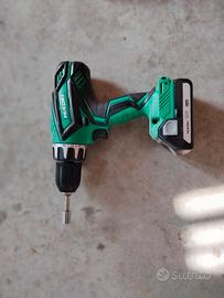 Avvitatore a batteria senza caricatore 