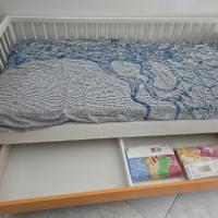 Letto bimbi 165x76  e materasso..