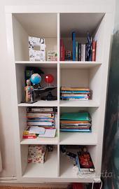 Libreria a cubi per studio o cameretta ragazzi