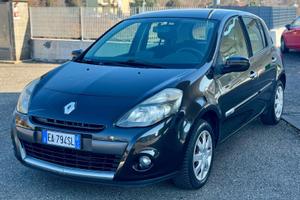 Renault clio 1.2 benzina neopatentato 5porte full