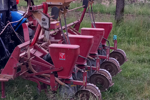 Seminatrice gaspardo pneumatica sp510