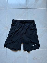 Pantaloncini Nike Pro