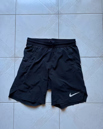 Pantaloncini Nike Pro